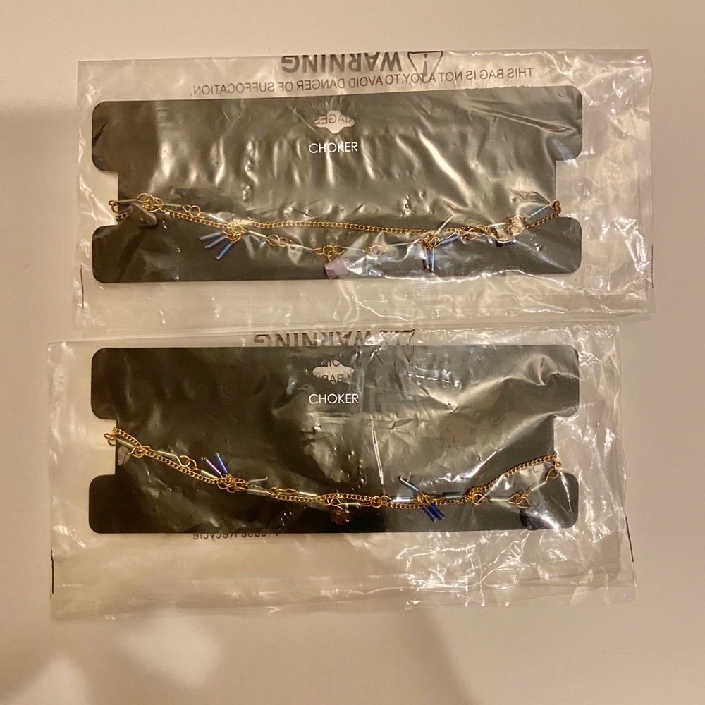 NWT Wet Seal 2 Bead Choker